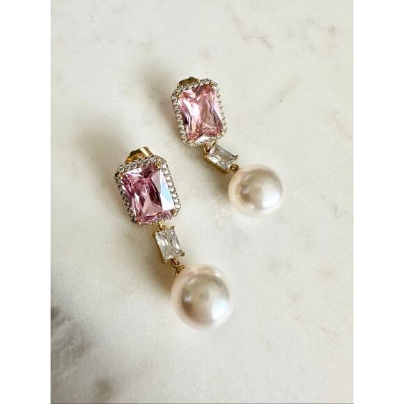Light pink and faux pearl cubic zirconia dangle elegant princess earrings - Picture 1 of 3